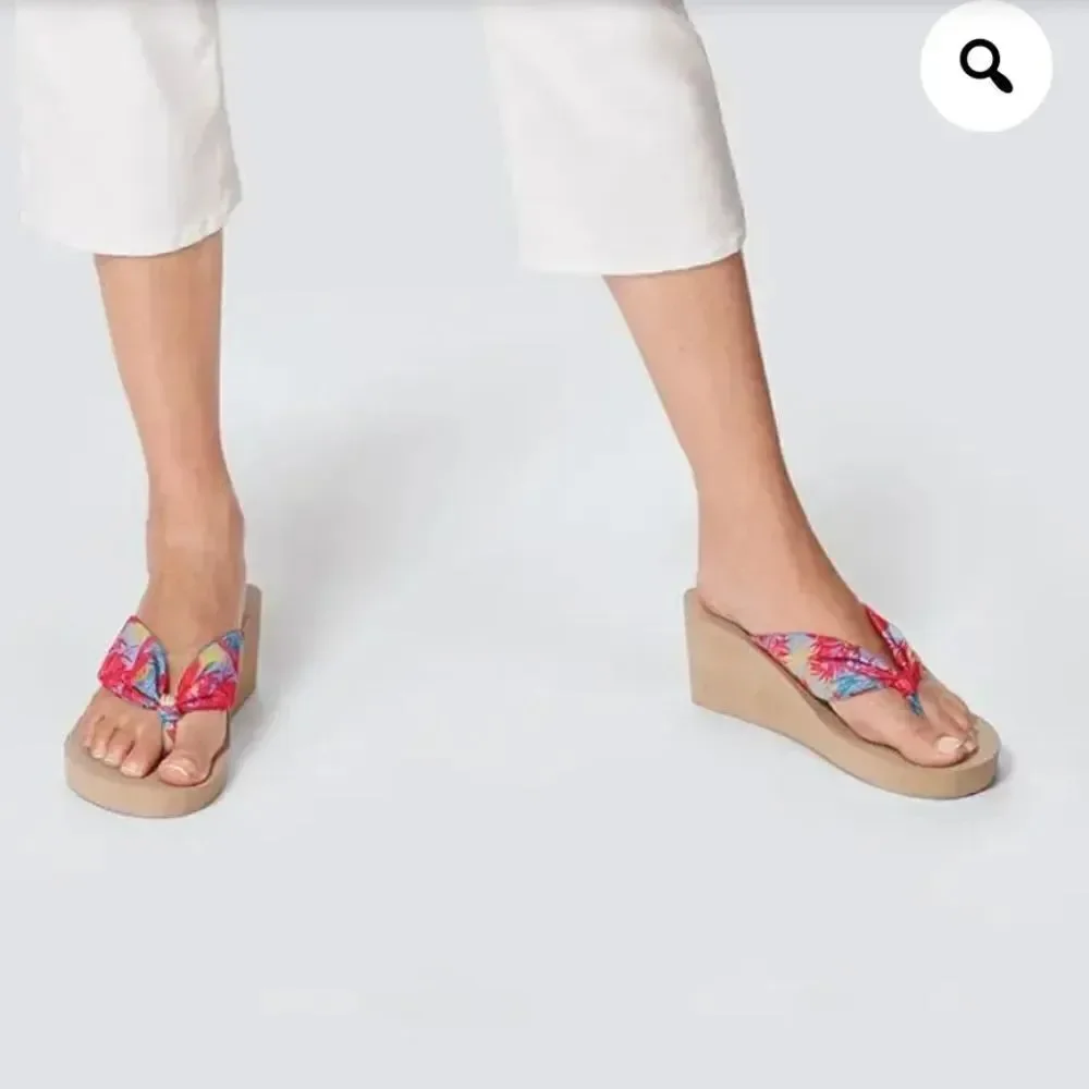 BRAND NEW PRINTED WEDGE FLIP-FLOP
